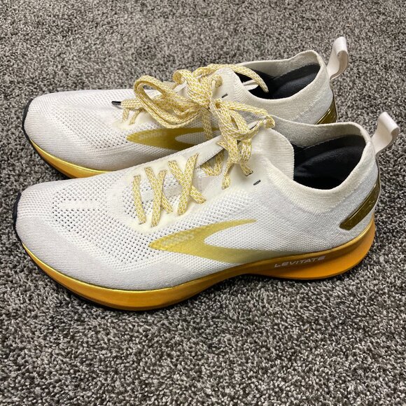 Brooks Levitate Womens 8 - Picture 1 of 2